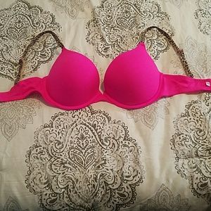 Victoria Secret push-up bra